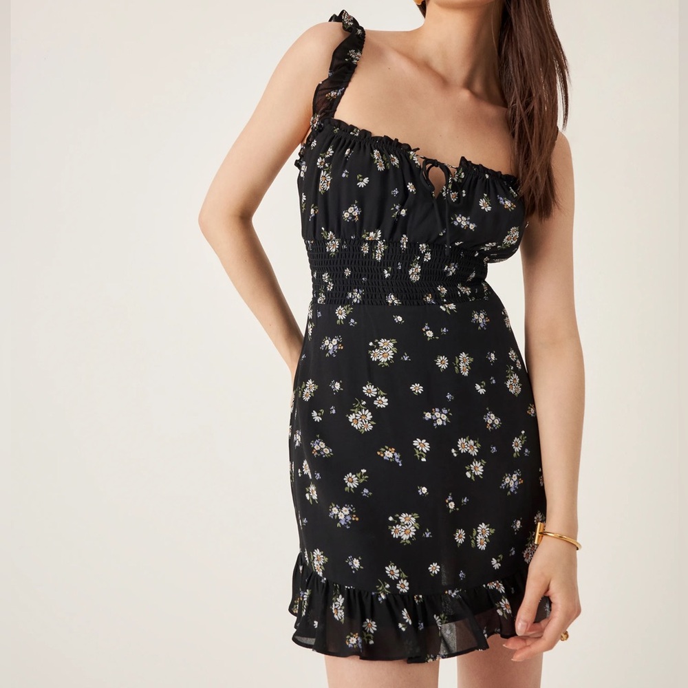 Reformation Silvia Floral Print Ruffle Mini Dress Smocked Women’s Size Medium
